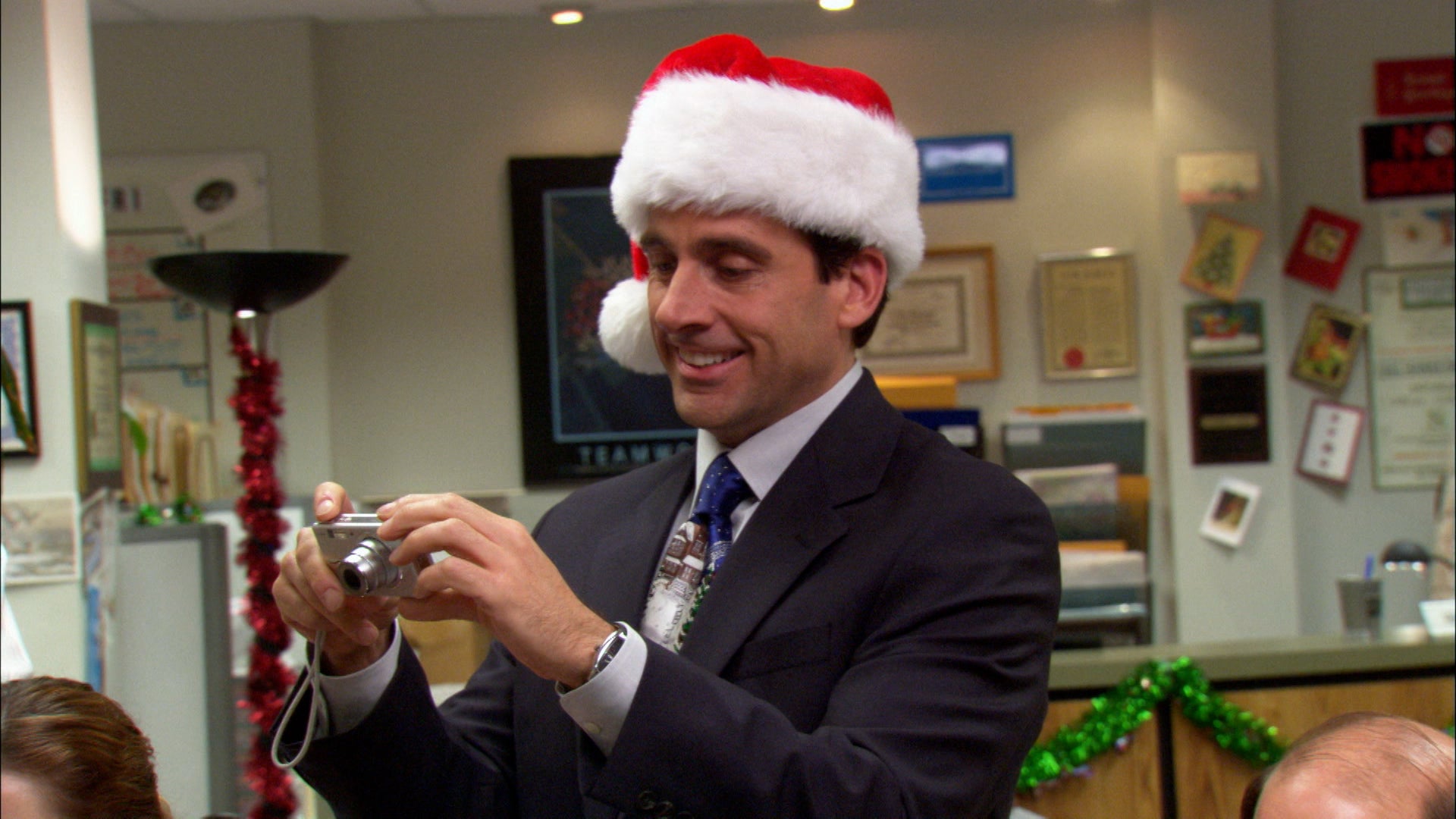 Watch The Office Season 2 Episode 10 Christmas Party Watch Full Episode Onlinehd On Jiocinema