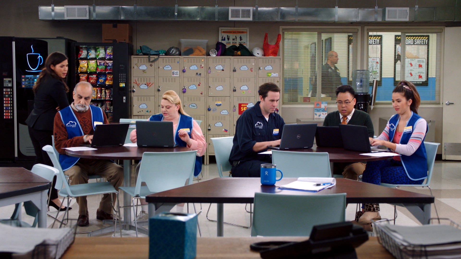 Watch Superstore Season 5 Episode 13 : Favoritism - Watch Full Episode ...