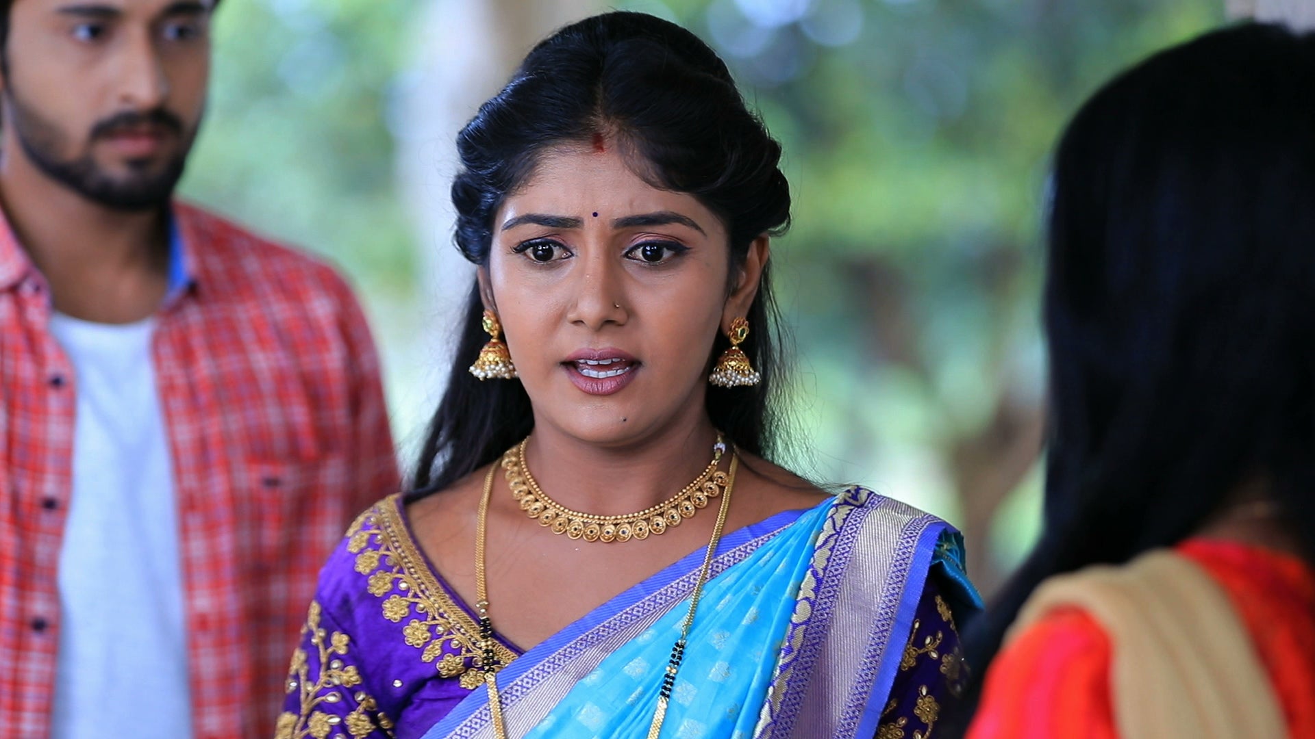 Watch Punyavathi Season 1 Episode 127 : Will Padmini Accept Nandan's ...