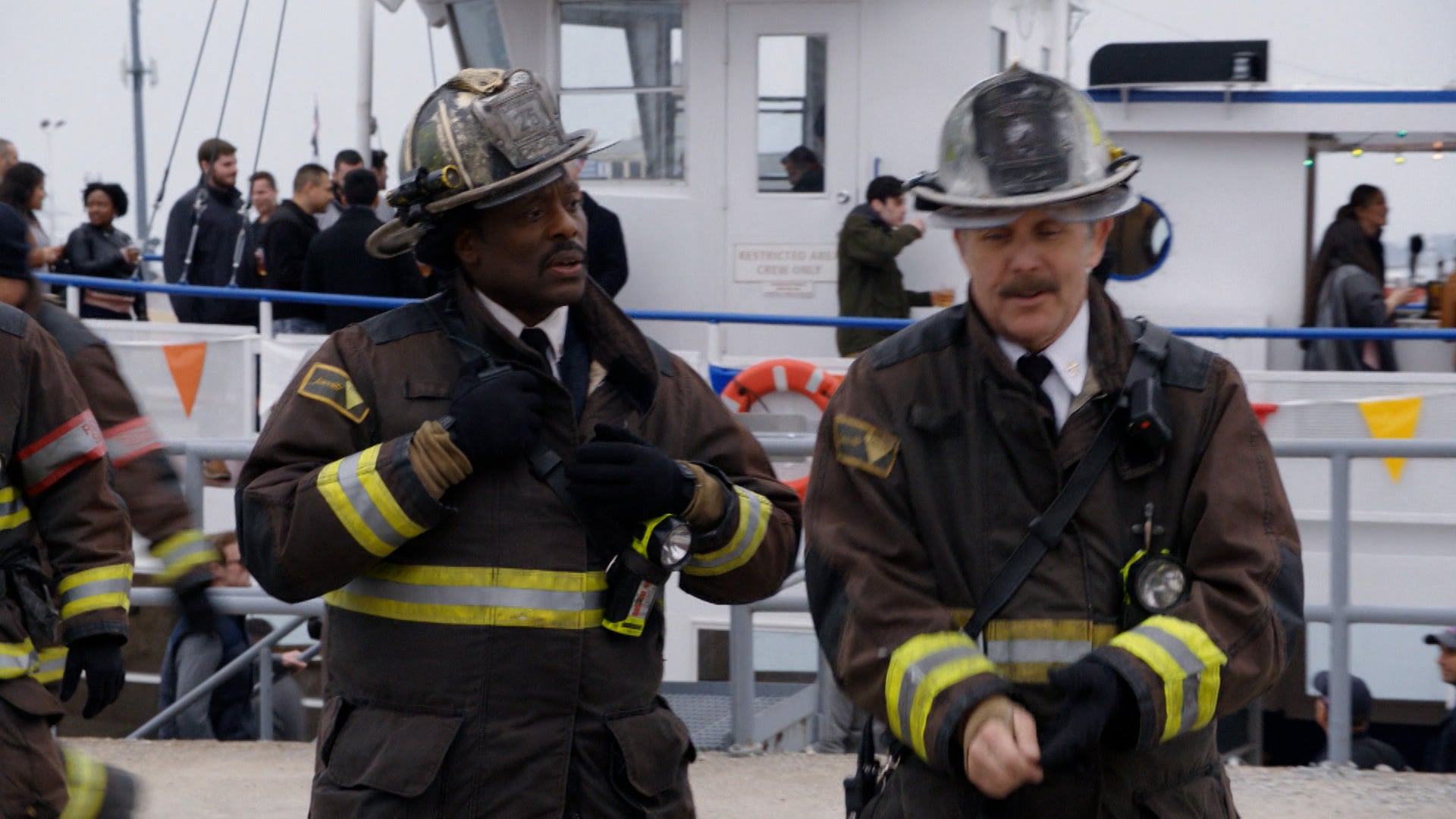 Watch Chicago Fire Season 6 Episode 22 : One For The Ages - Watch Full