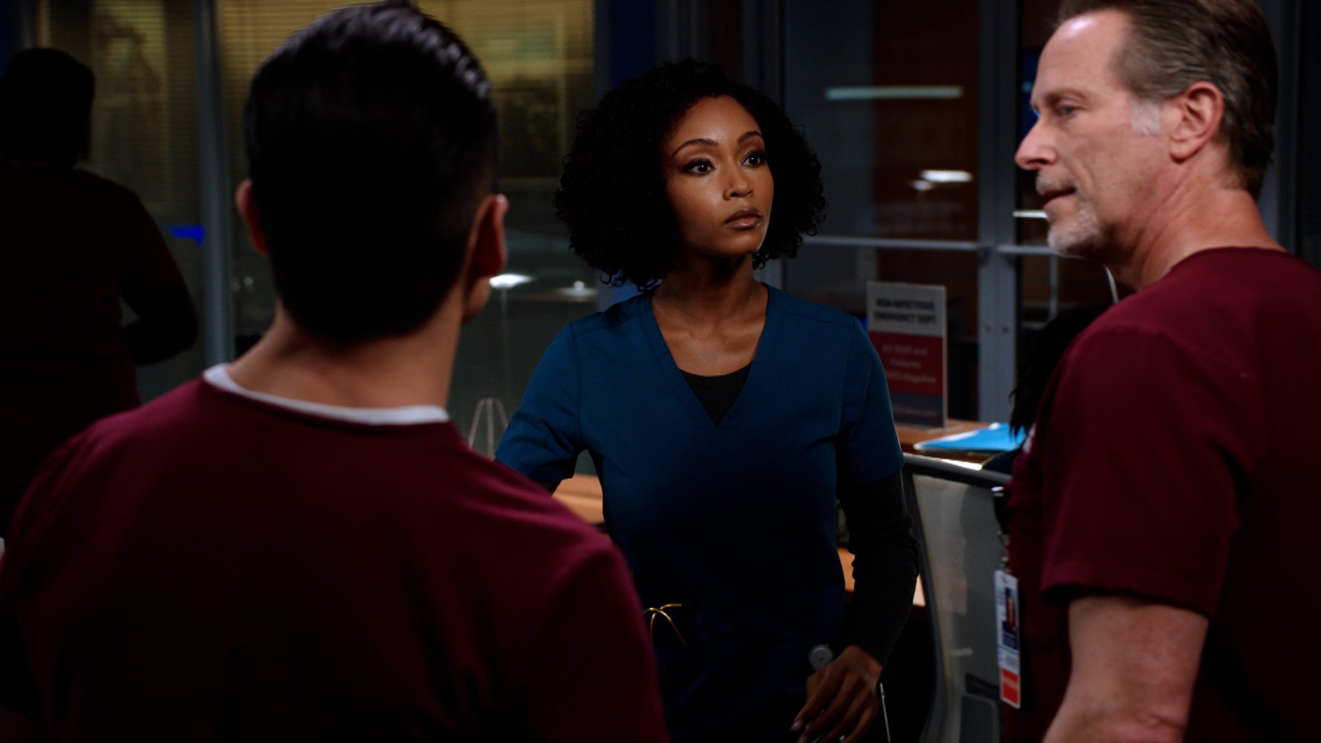 Watch Chicago Med Season 6 Episode 8 : Fathers And Mothers, Daughters