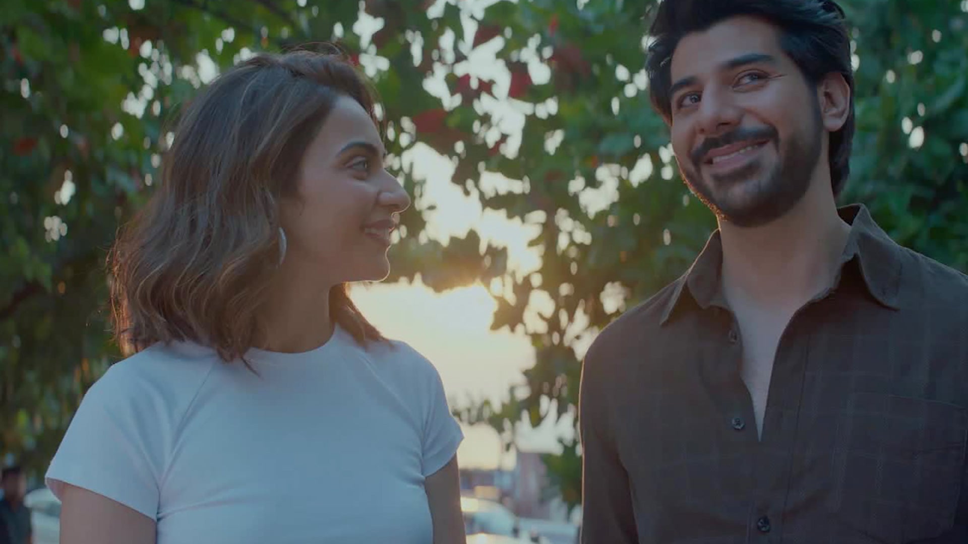 Watch Hai Tu Video Online(HD) On JioCinema