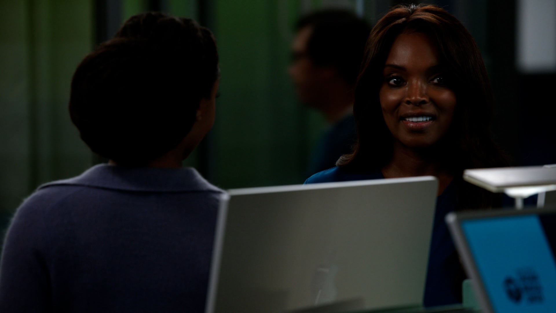 Watch Chicago Med Season 8 Episode 5 Yep, This Is The World We Live In Watch Full Episode