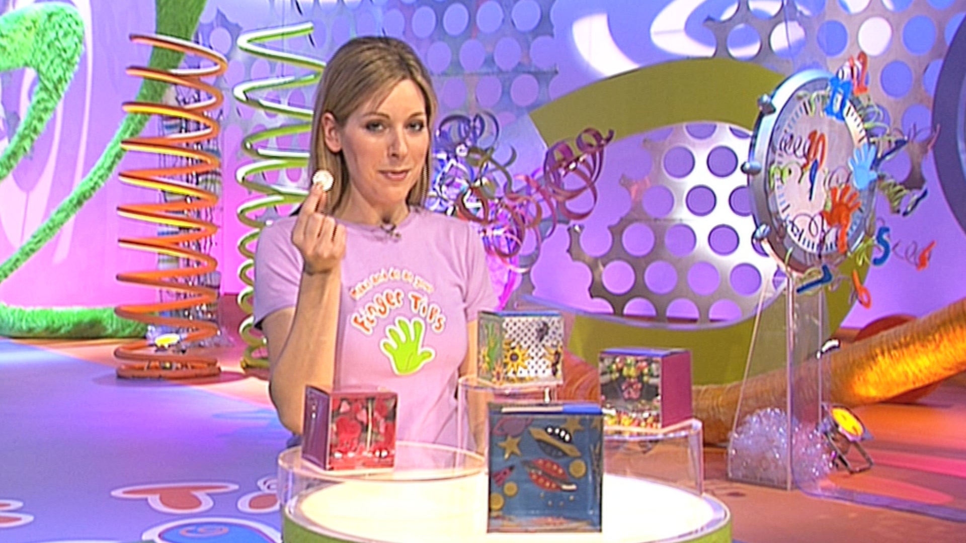 Watch Finger Tips Season 4 Episode 4 The Magic Money Box Watch Full