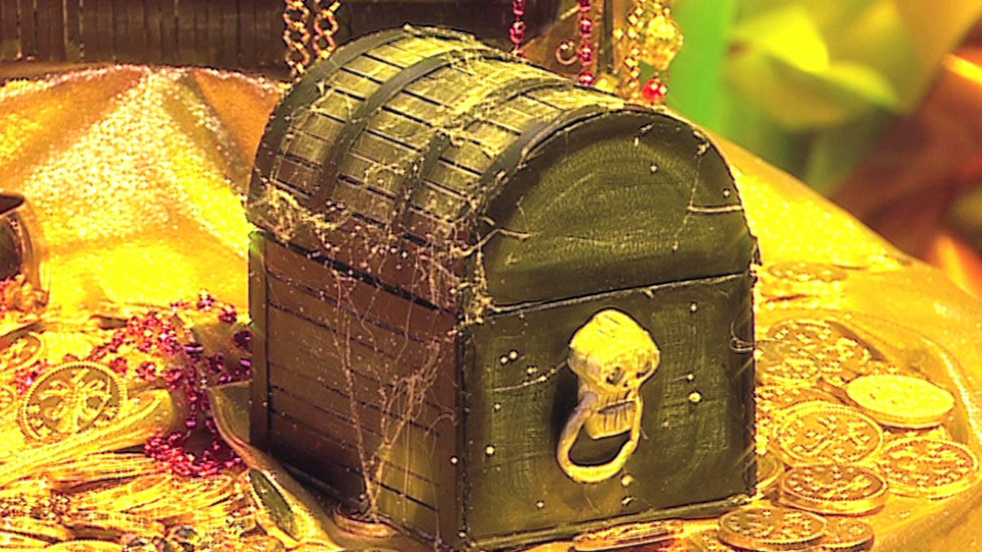 Watch Finger Tips Season 5 Episode 6 Treasure Chest And Eco Bag