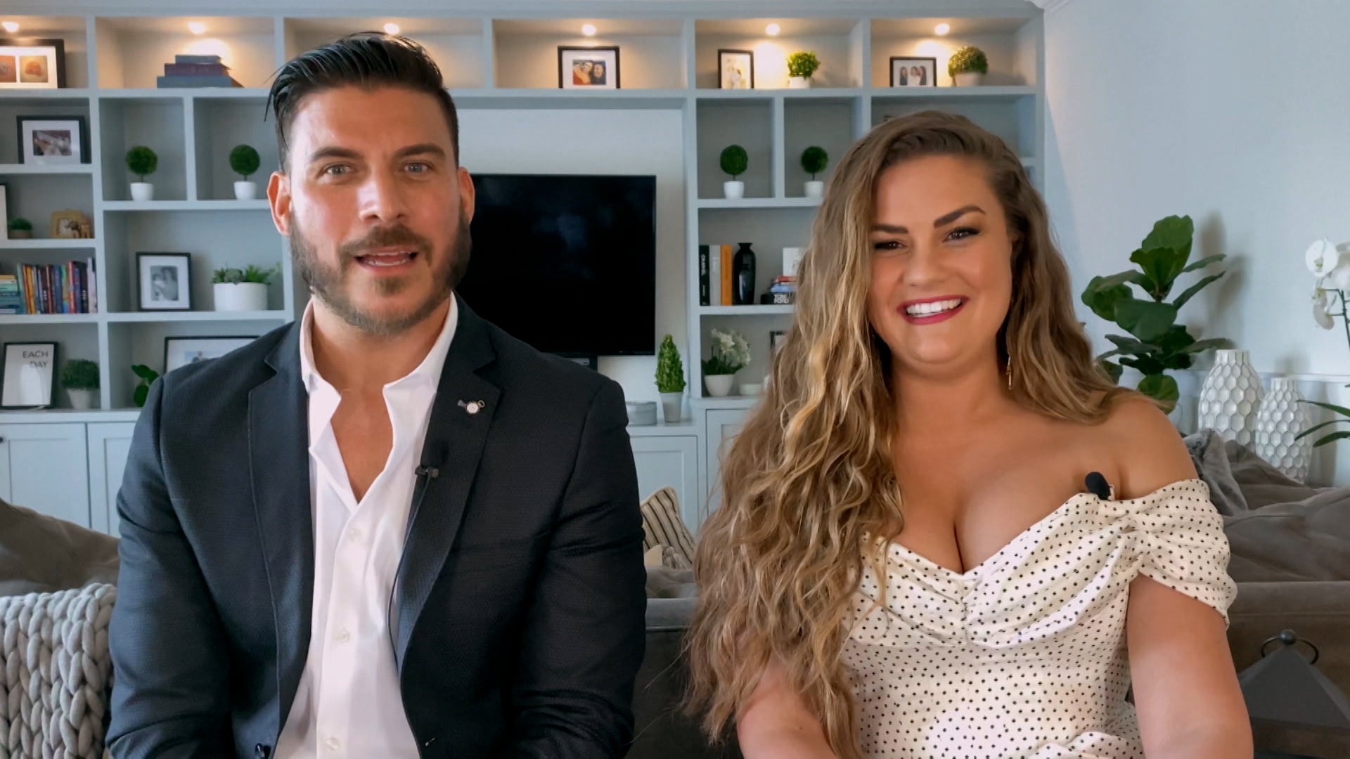 Watch Vanderpump Rules Season 8 Episode 22 : Reunion, Pt. 1 - Watch ...