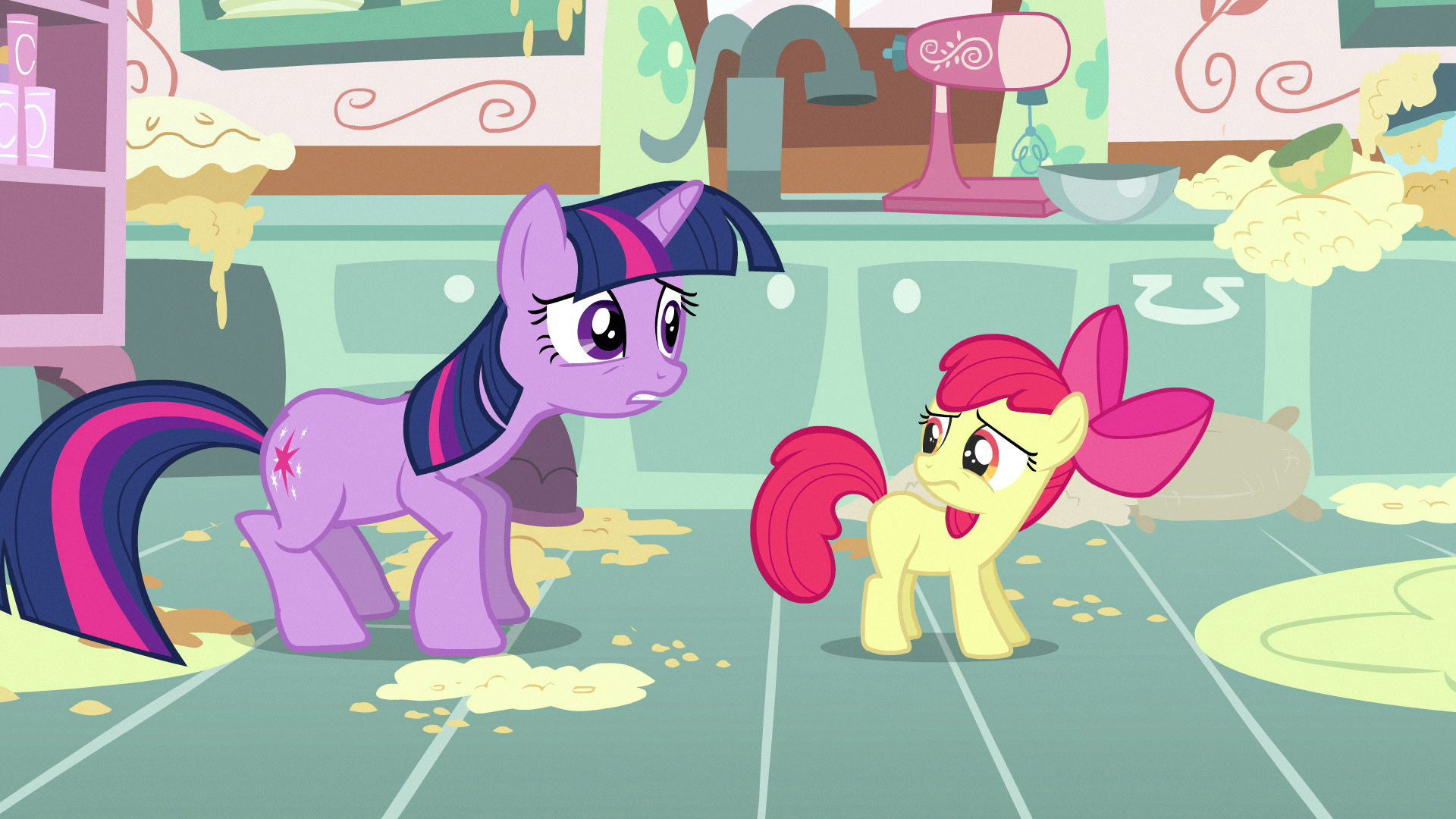 Watch My Little Pony Season 1 Episode 12 : Call Of The Cutie - Watch ...