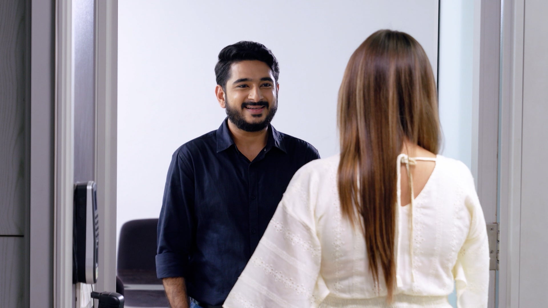 Watch Rashi Rikshawwali Season 1 Episode 942 Pruthvi Meets A New Girl