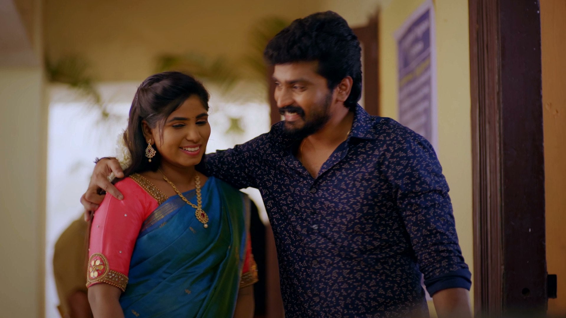 Watch Thirumanam Season 1 Episode 479 : Santhosh To Swetha's Rescue ...