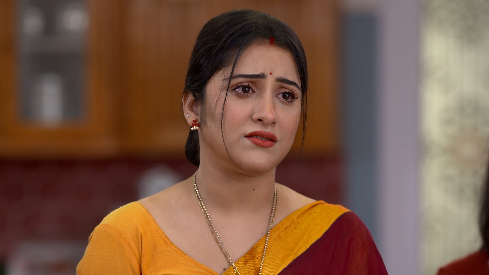 Watch Tumii Je Amar Maa Season 1 Episode 489 : Arohi Feels Guilty ...