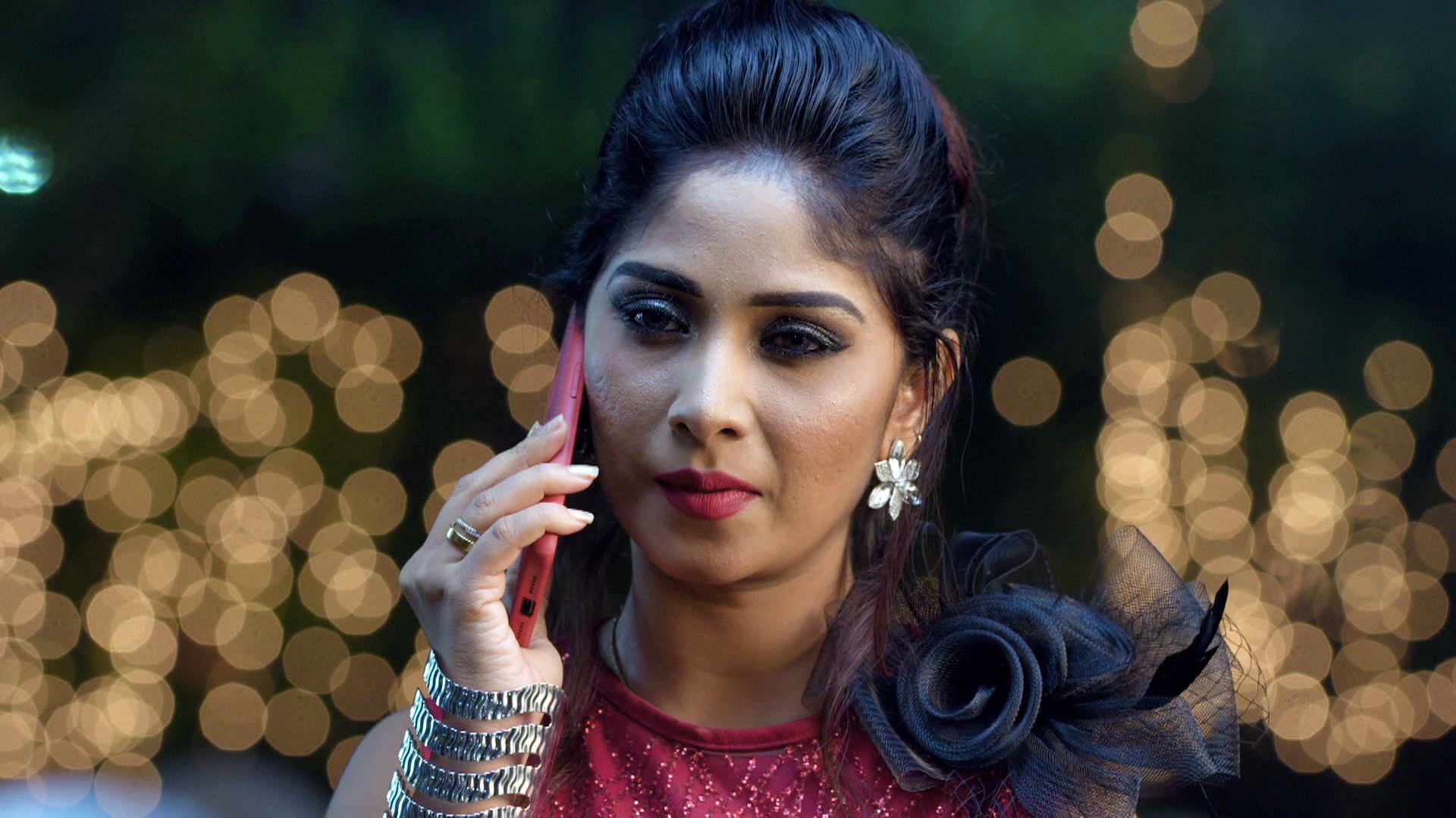 Watch Perazhagi Season 1 Episode 228 : Nethra's Evil Plan! - Watch Full - 30 For 30 The Two Bills Full Episode