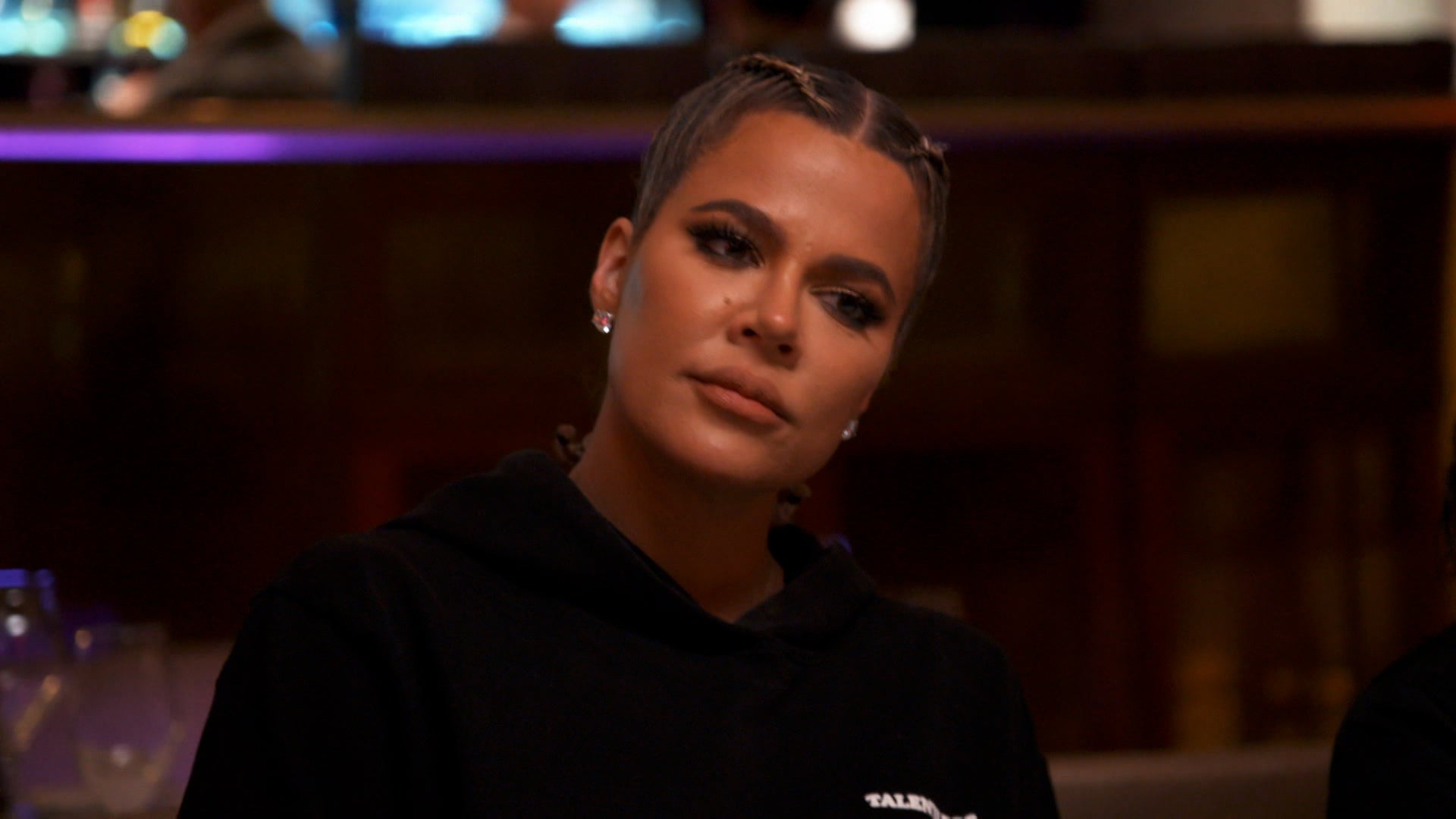 Watch Keeping Up With The Kardashians Season 19 Episode 5 : Sister - Watch Keeping Up With The Kardashians Season 19 Online