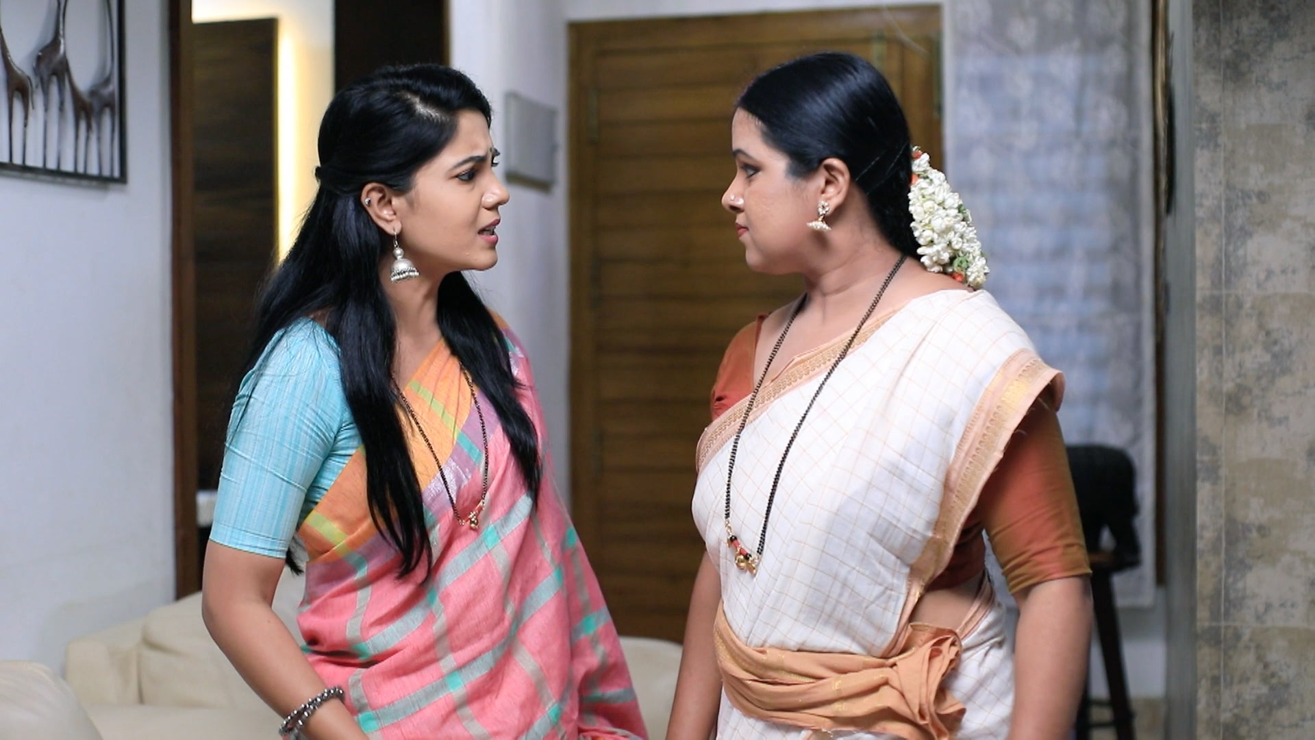 Watch Nammane Yuvarani Season Episode Ahalya Incurs Her Mother S Wrath Watch Full