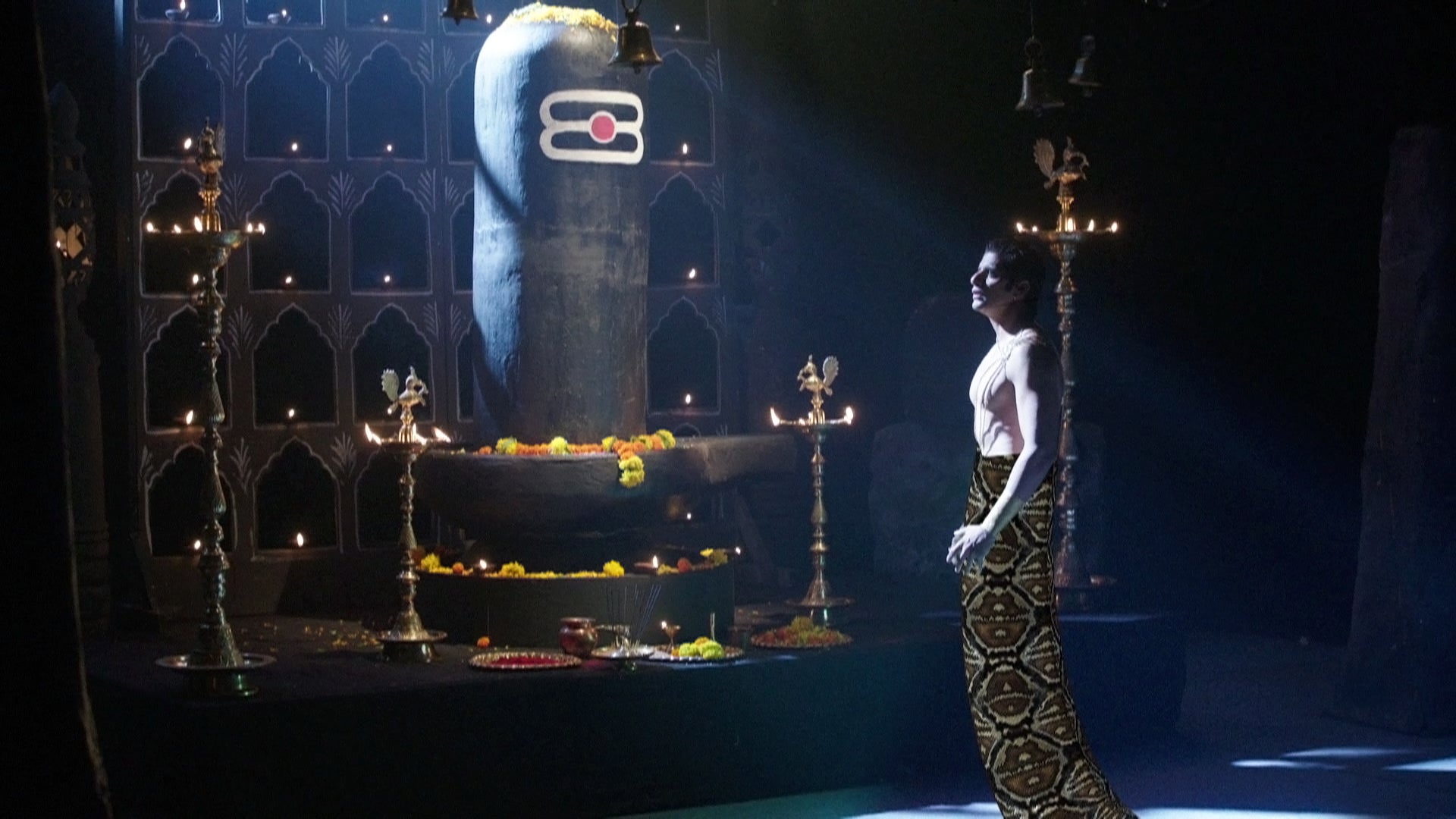 Watch Naagin Season 2 Episode 63 : Rocky Learns How To Transform ...