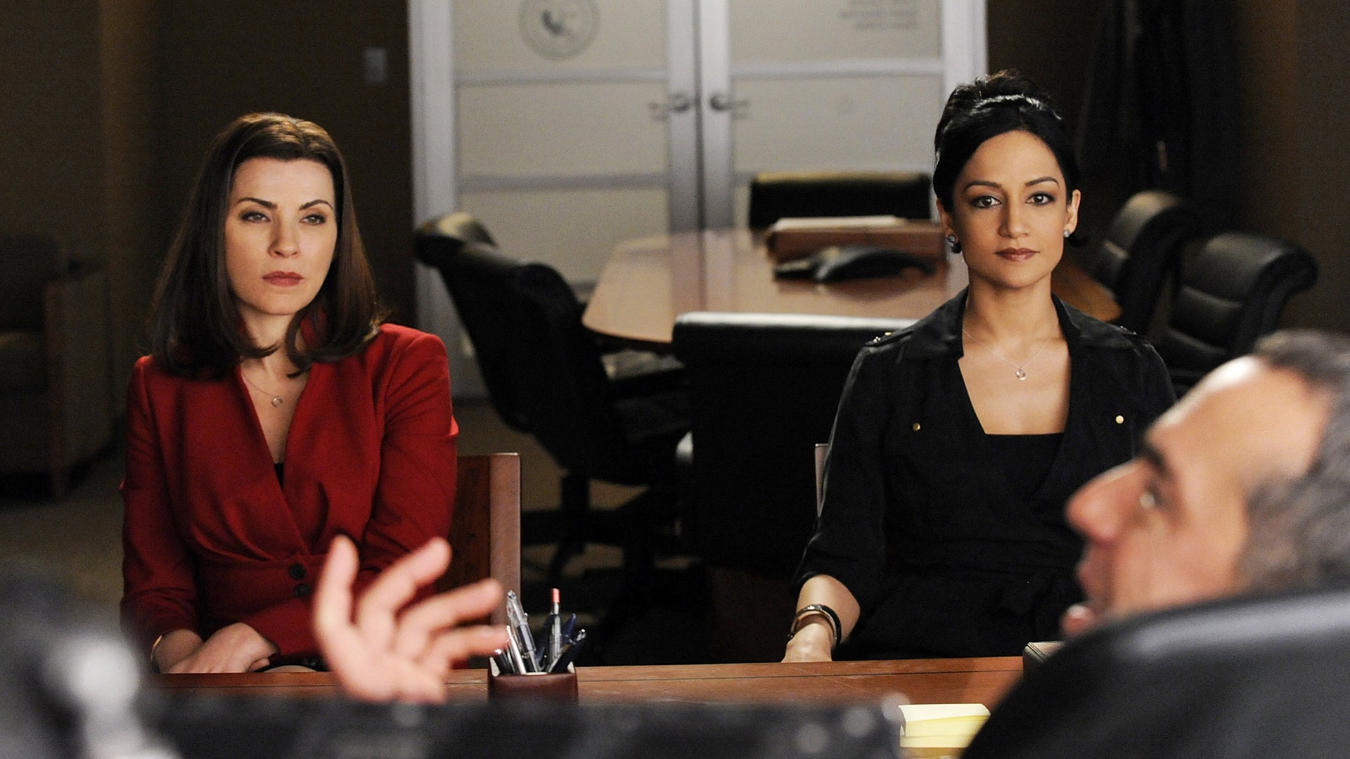 Watch The Good Wife Season 2 Episode 17 : Ham Sandwich - Watch Full