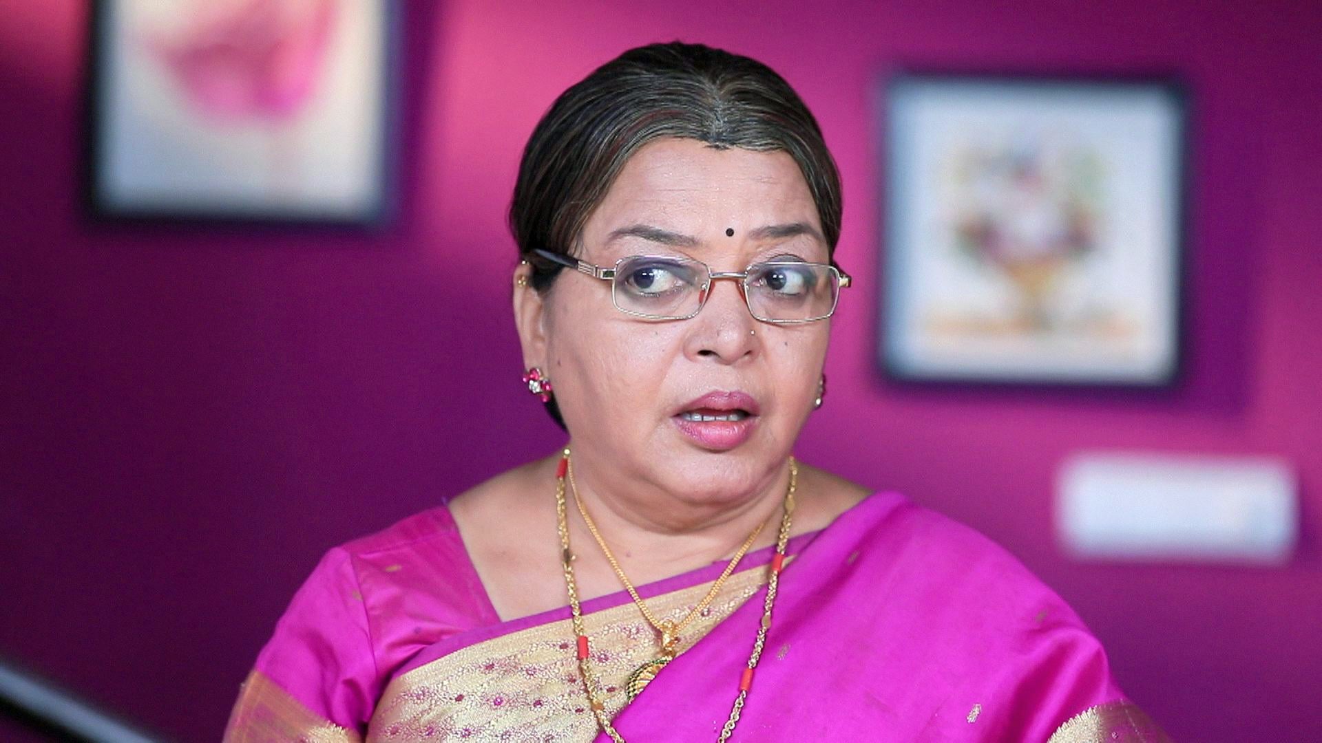 Watch Kulavadhu Season 1 Episode 1112 Ajji Under Suspicion! Watch