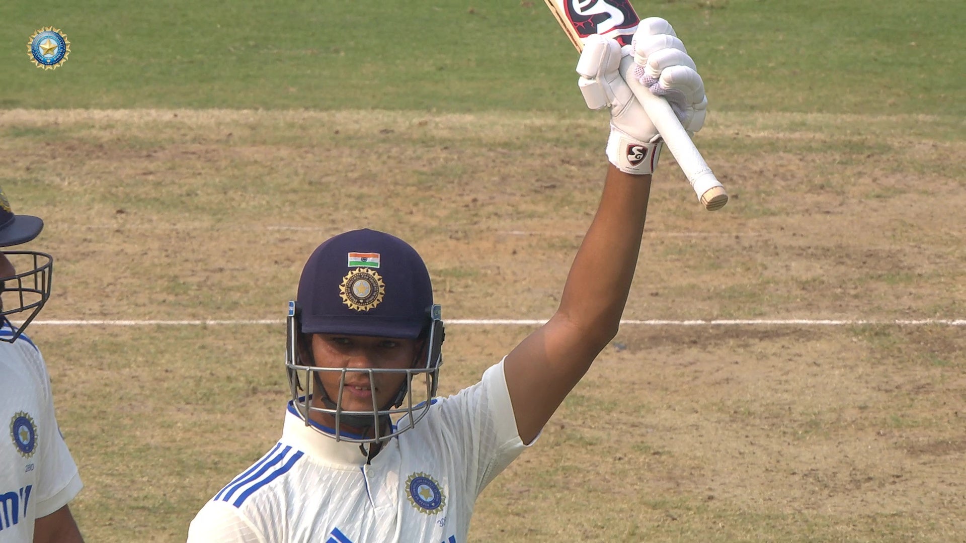 Watch India Vs England St Test Jaiswal Brings Up Blazing Fifty