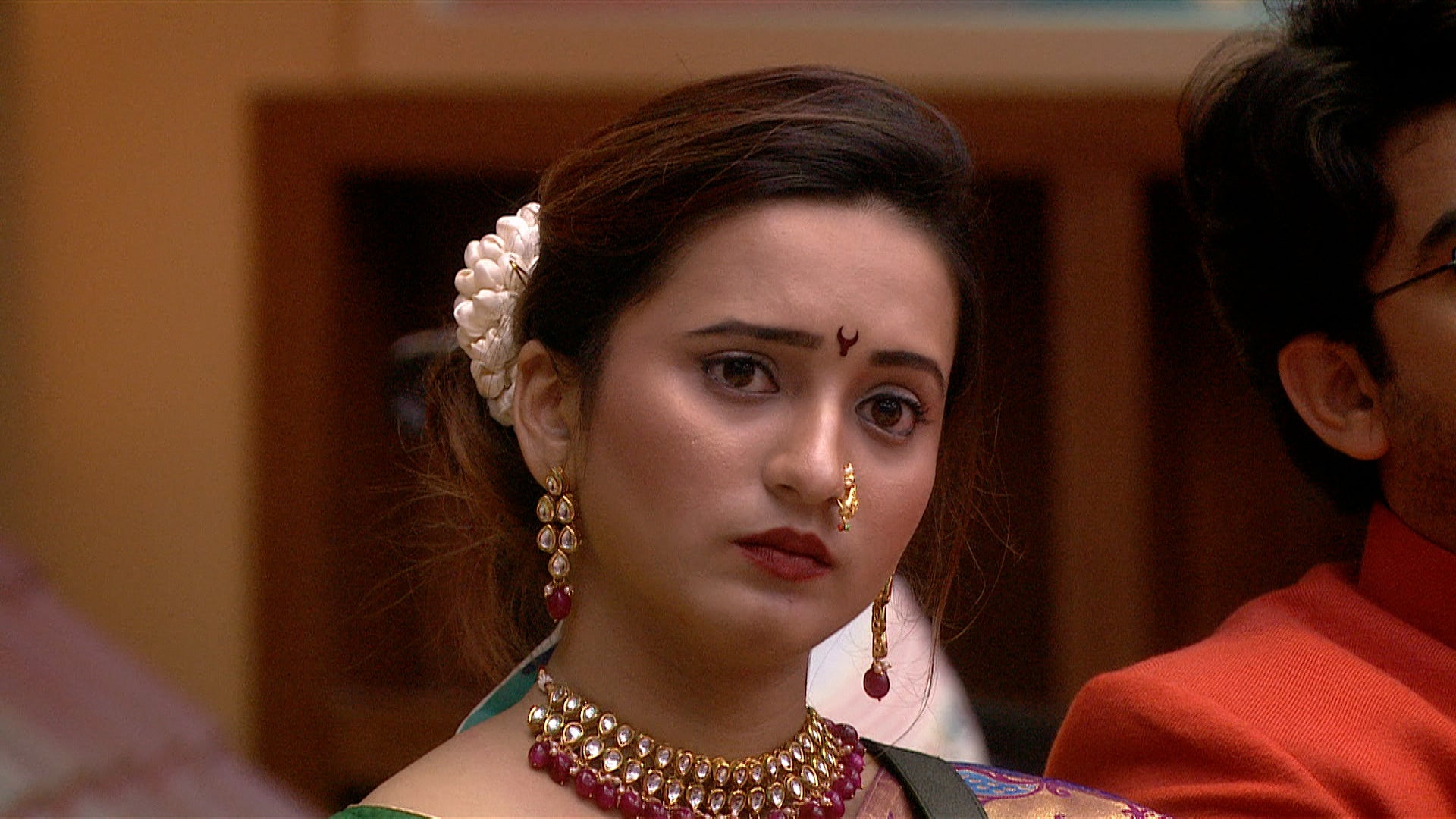 Watch Bigg Boss Marathi Season 2 Episode 21 : Mahesh To Shivani: Pack ...