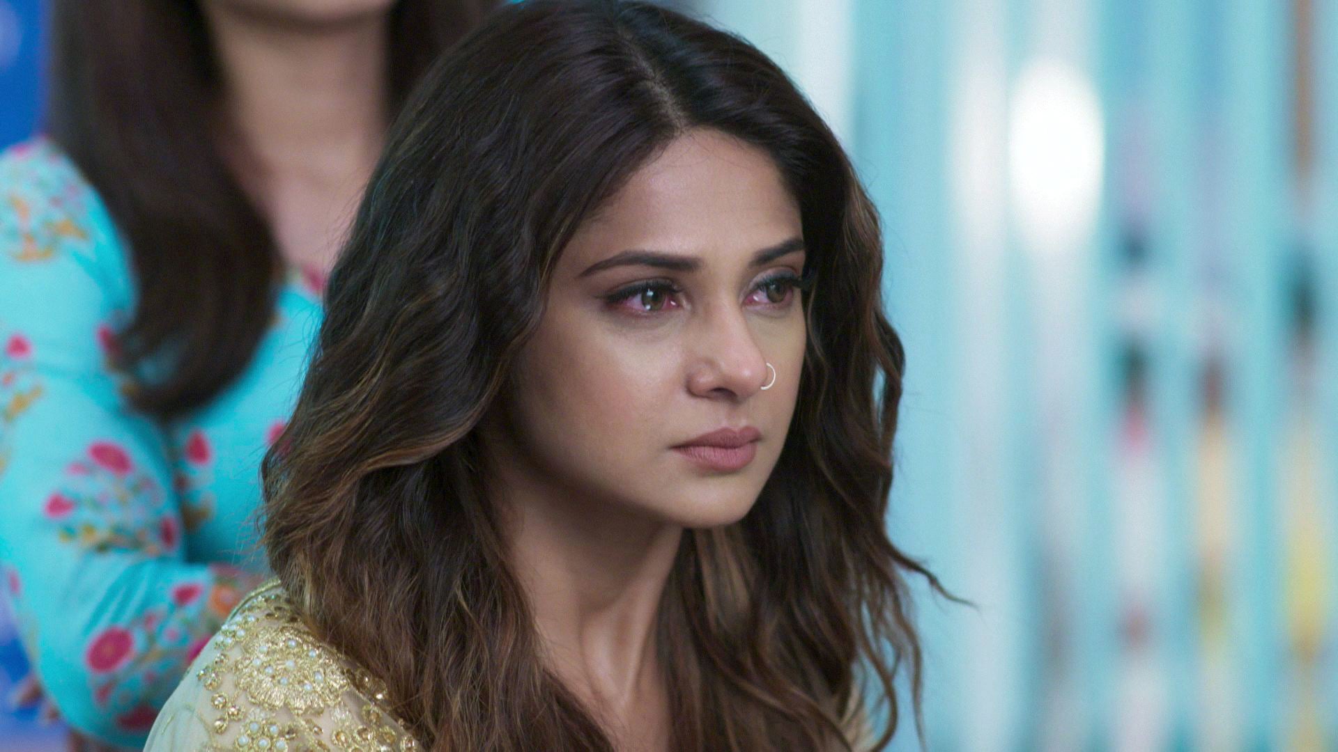 Watch Bepannaah Season 1 Episode 71 : Zoya Faces A Tough Decision ...