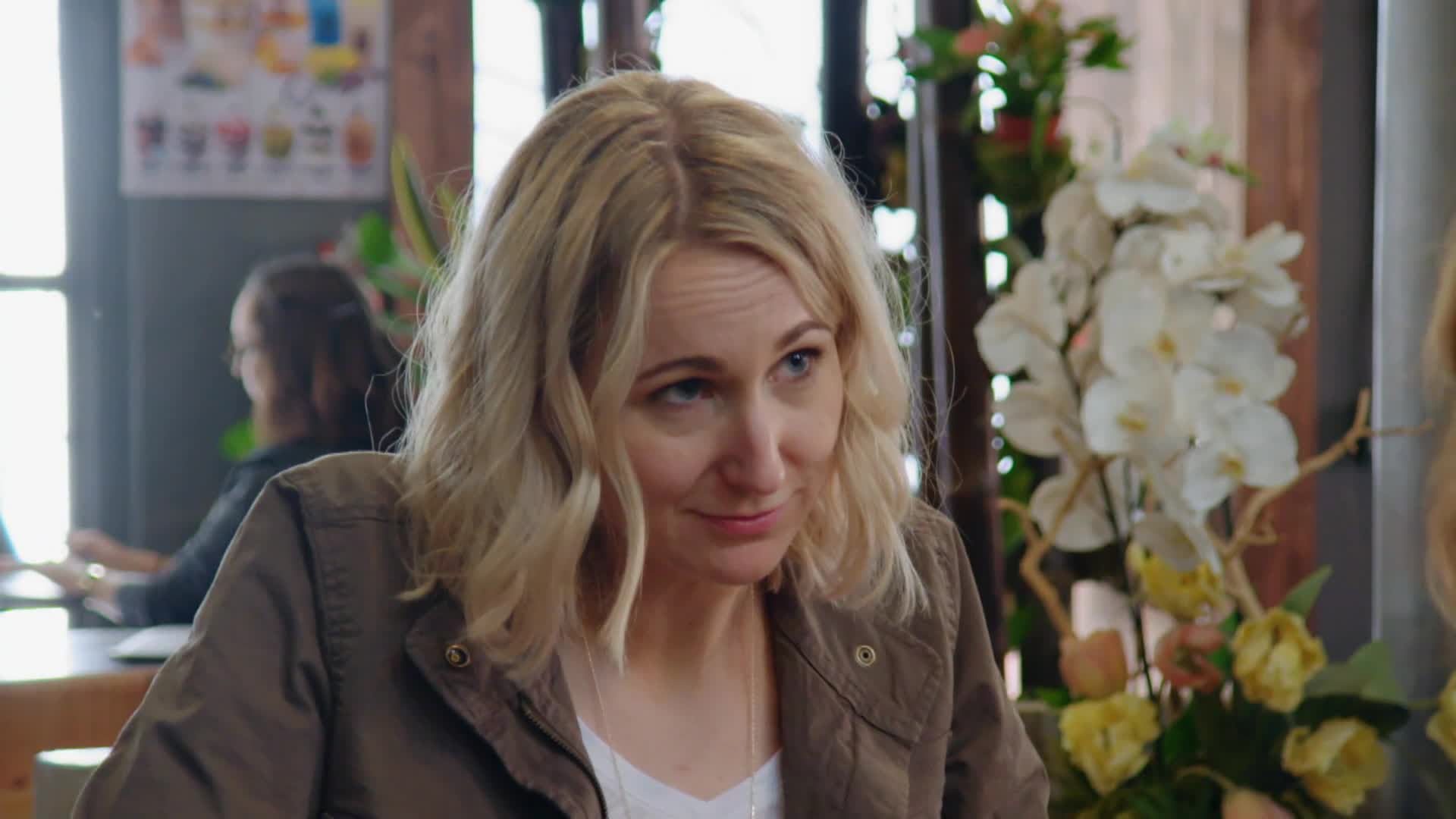 Watch Not Safe With Nikki Glaser Season 1 Episode 4 : Already Wet