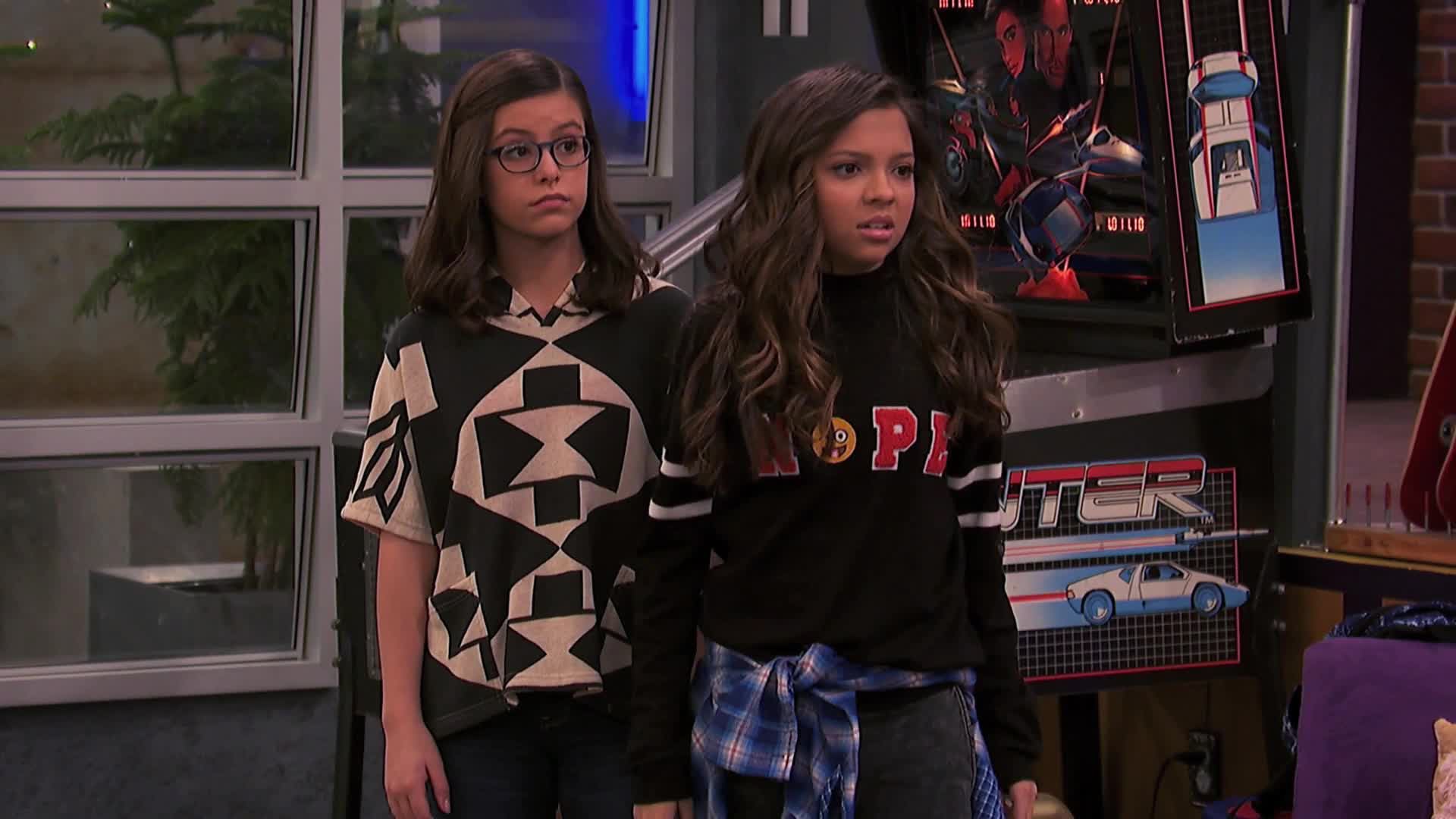 Watch Game Shakers Season 2 Episode 19 : Babe-Kenzie Receive An Offer ...