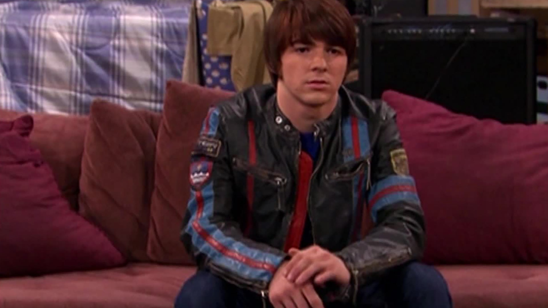 Watch Drake & Josh Season 3 Episode 13 : Little Sibling - Watch Full ...