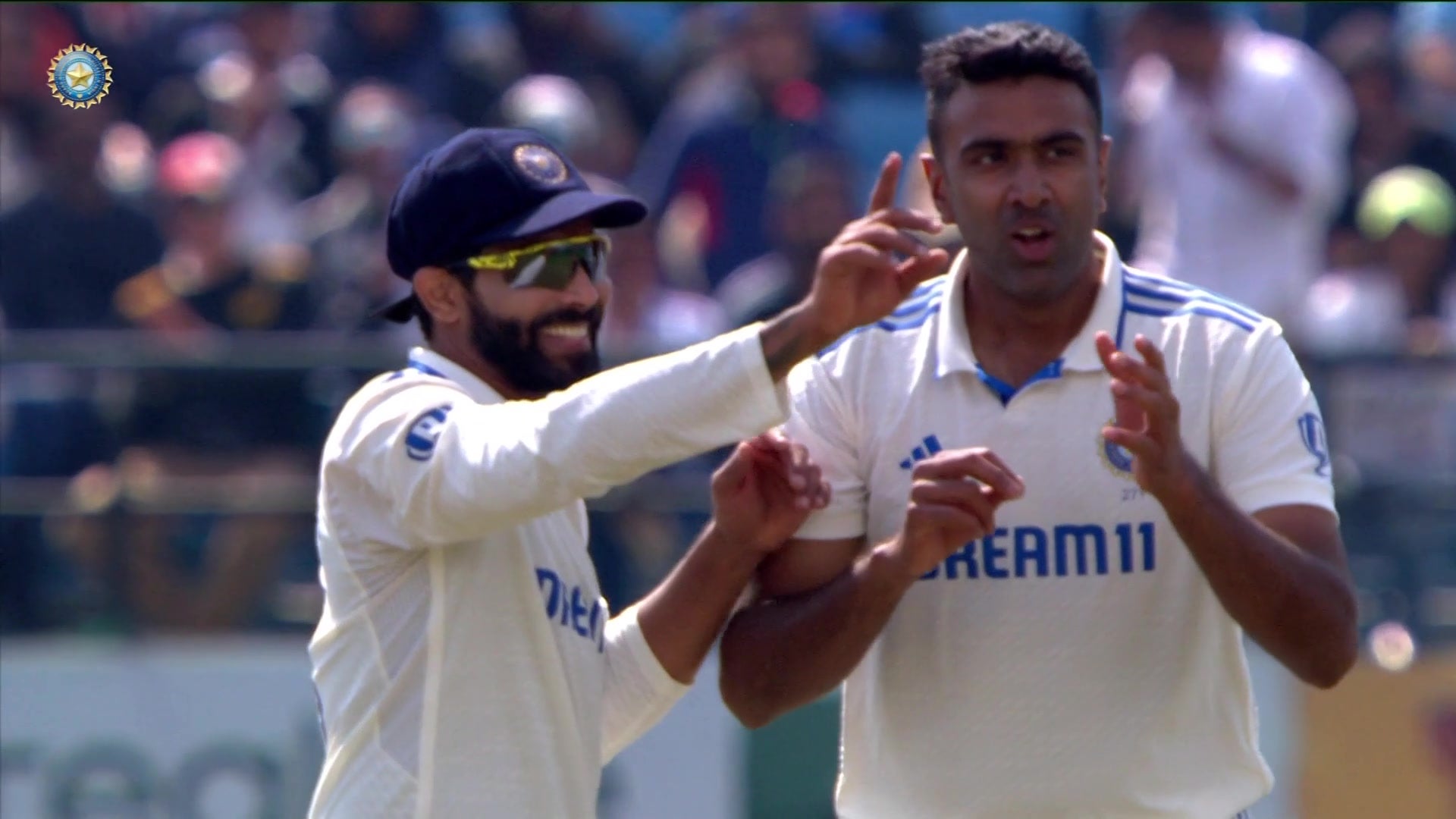 Watch Ashwin Strikes Twice In One Over Video Online(HD) On JioCinema