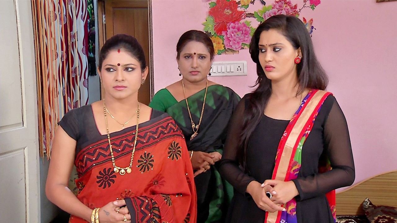 Watch Lakshmi Baramma Season 1 Episode 1015 Telecasted On 19-05-2016 Online