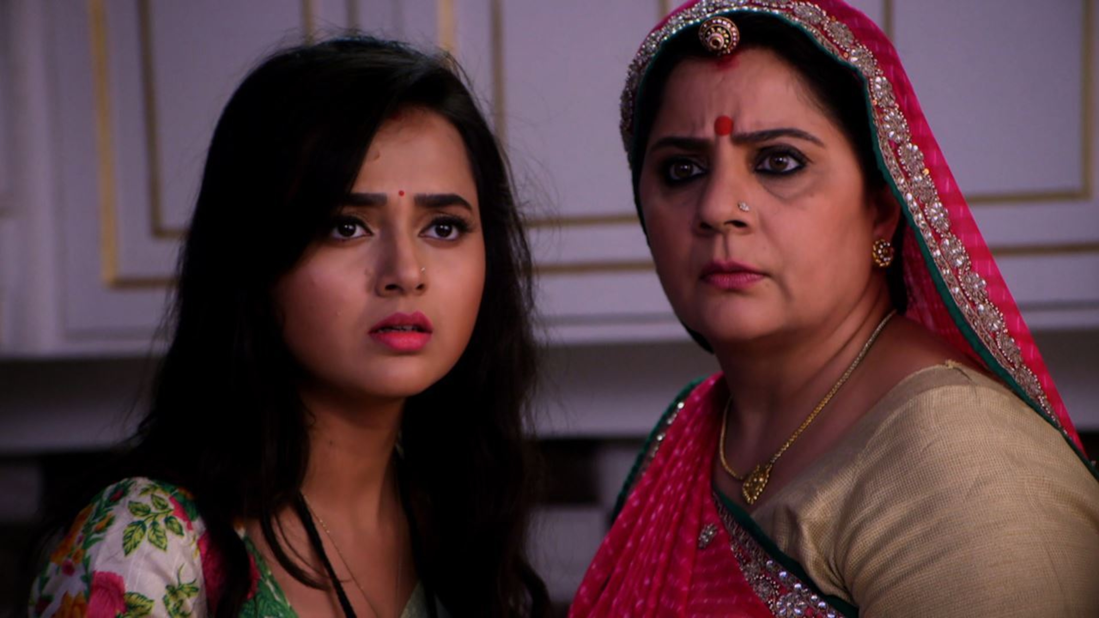 Watch Swaragini Season 1 Episode 150 Telecasted On 25 09 2015 Online Hi all, good day, can anyone share me the link to download armv8 neon codec for mx player. family accepts swara s gift