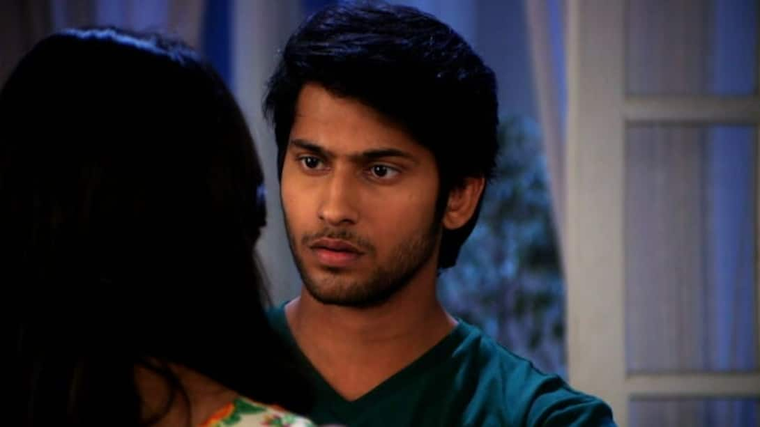 Watch Katha Kahini Season 1 Episode 184 : Yash Enters Katha's Room ...