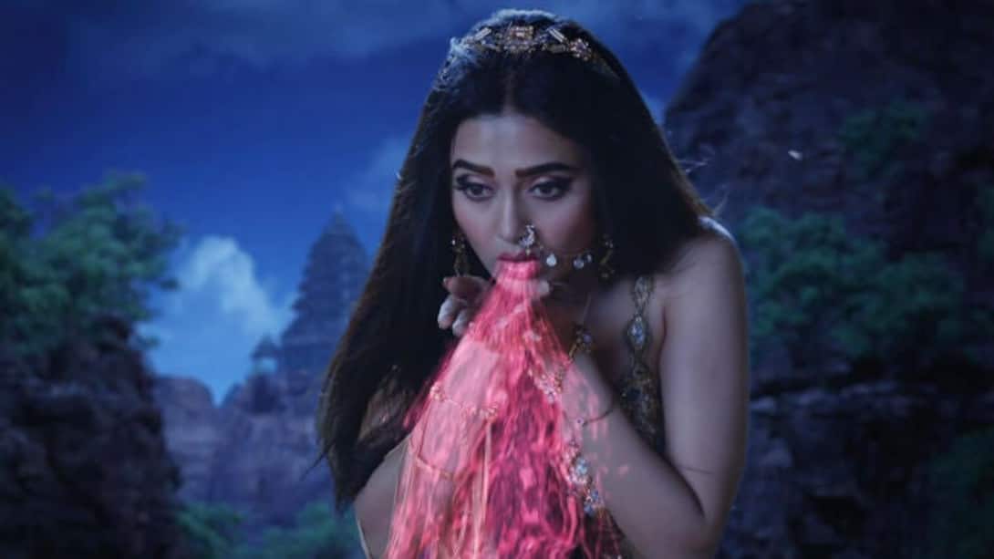 Pranitha consumes the poison