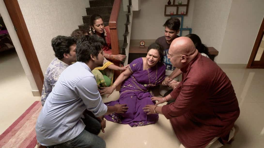 Kanchana injures Shakuntala