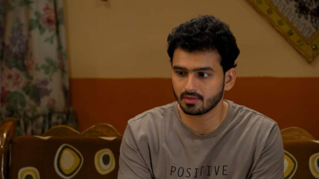 Abhay asks Anokhi to come home