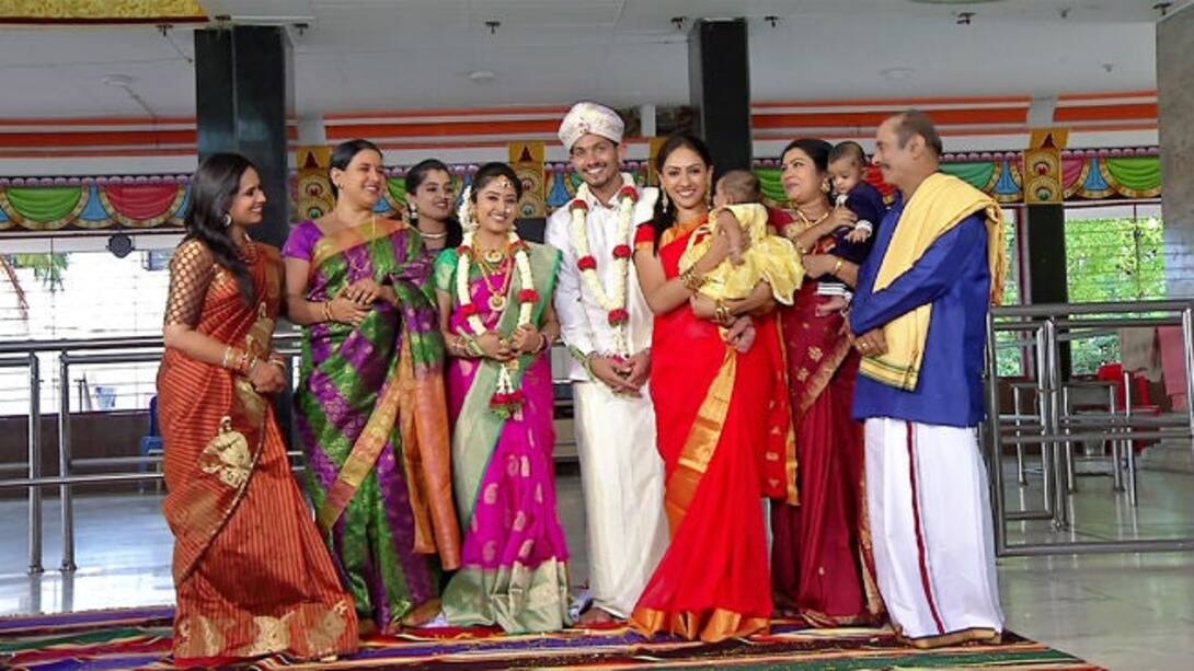 Devaki attends Nitin and Shravya's wedding