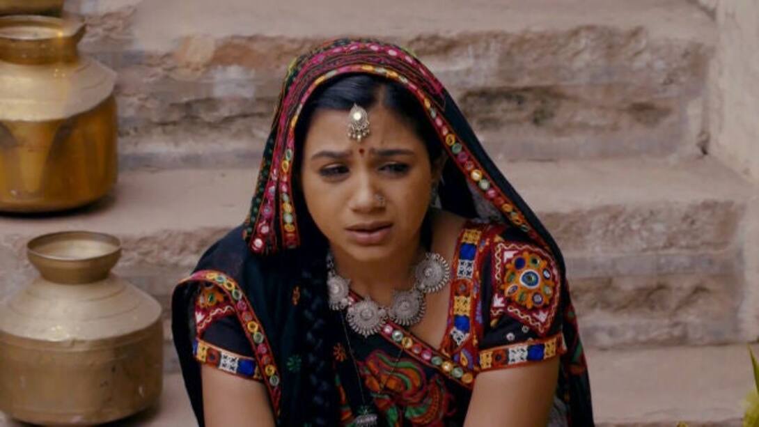 Watch Ratan Breaks Down Video Online(HD) On JioCinema