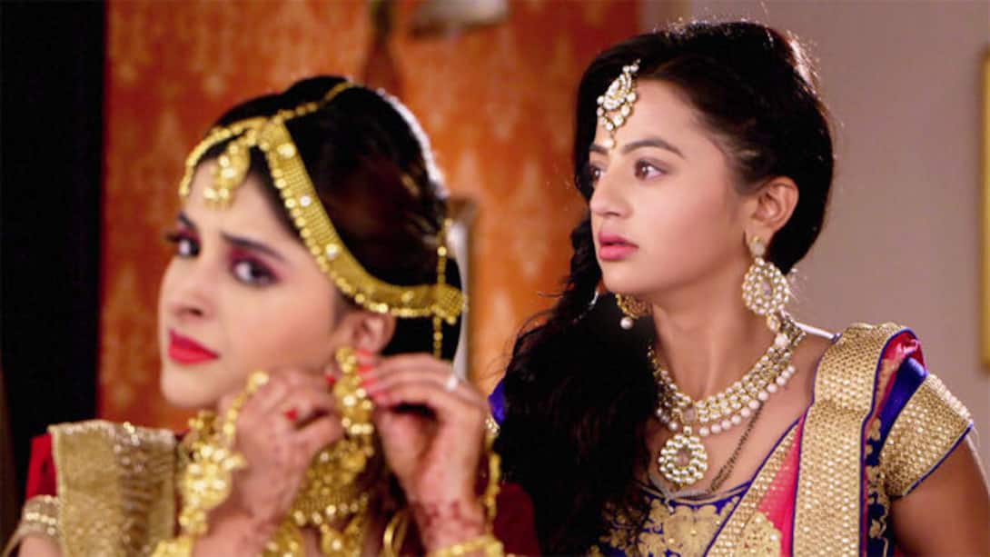 Swara is Desperate to Save Uttara and the Family