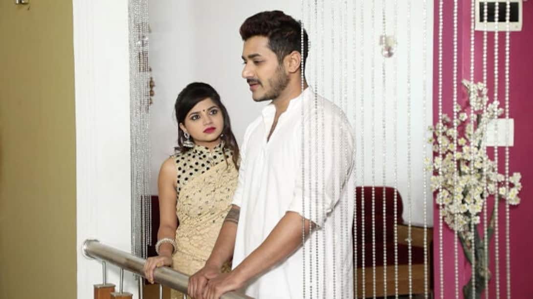 Divya tries to instigate Bharani