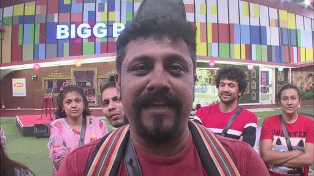 Unseen Moments Day 84: New Year celebrations with Raghu Dixit!