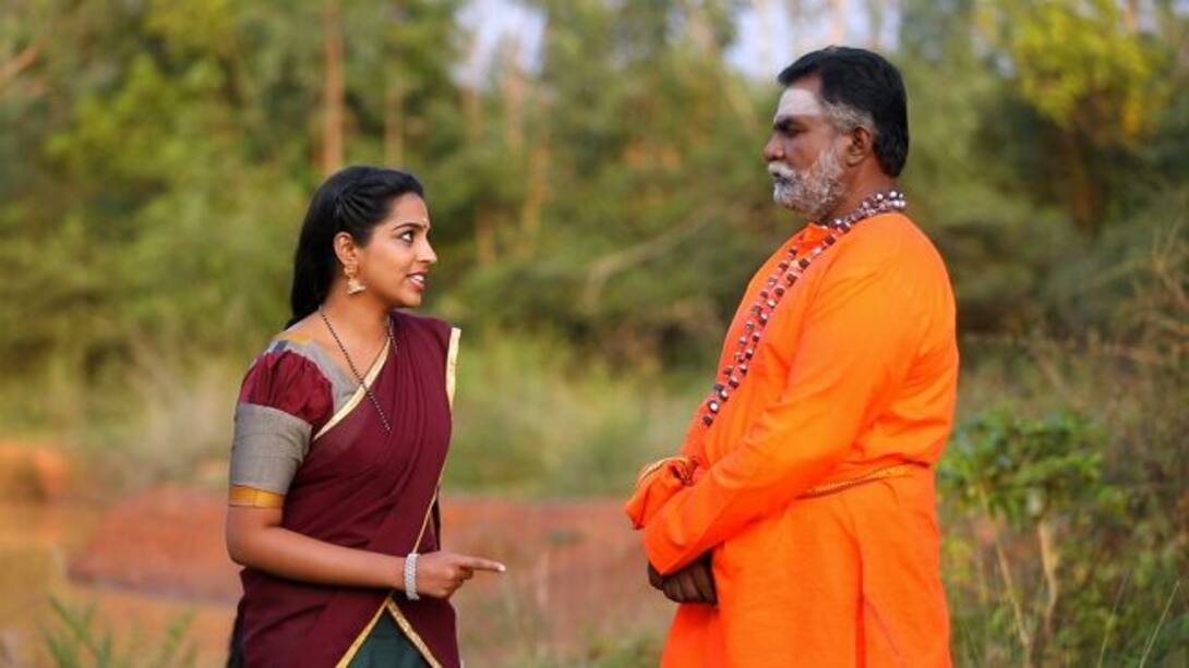 Muthanna prevents Sakthi!