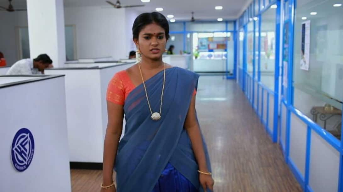 Valli goes to Karthick's office