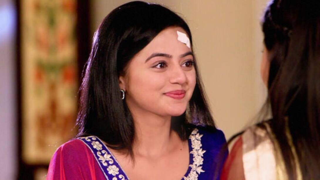 Swara returns home