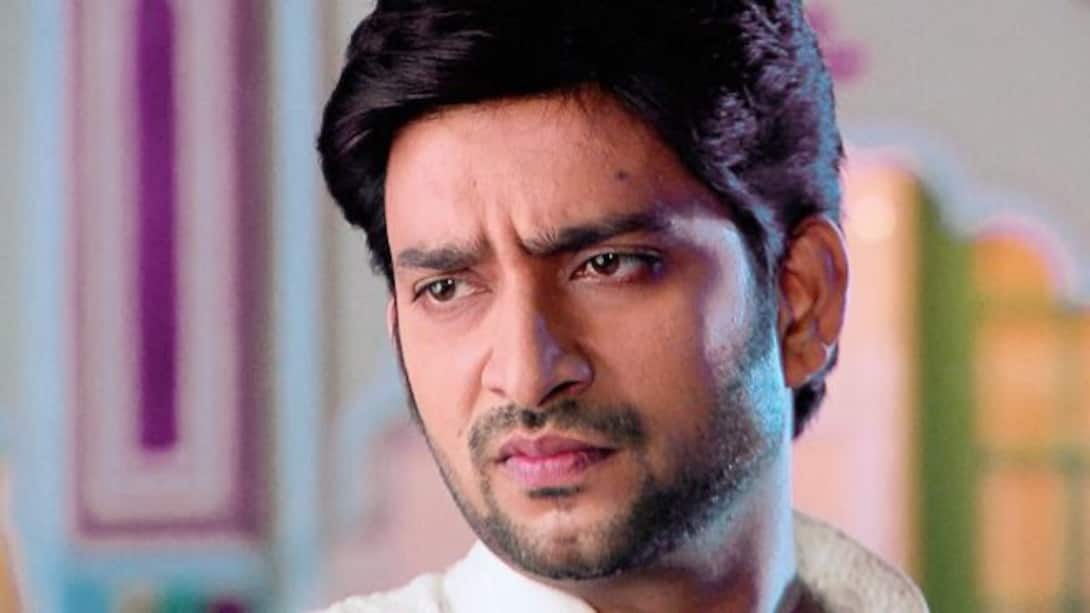 Vikrant stops Sarpanch from shooting