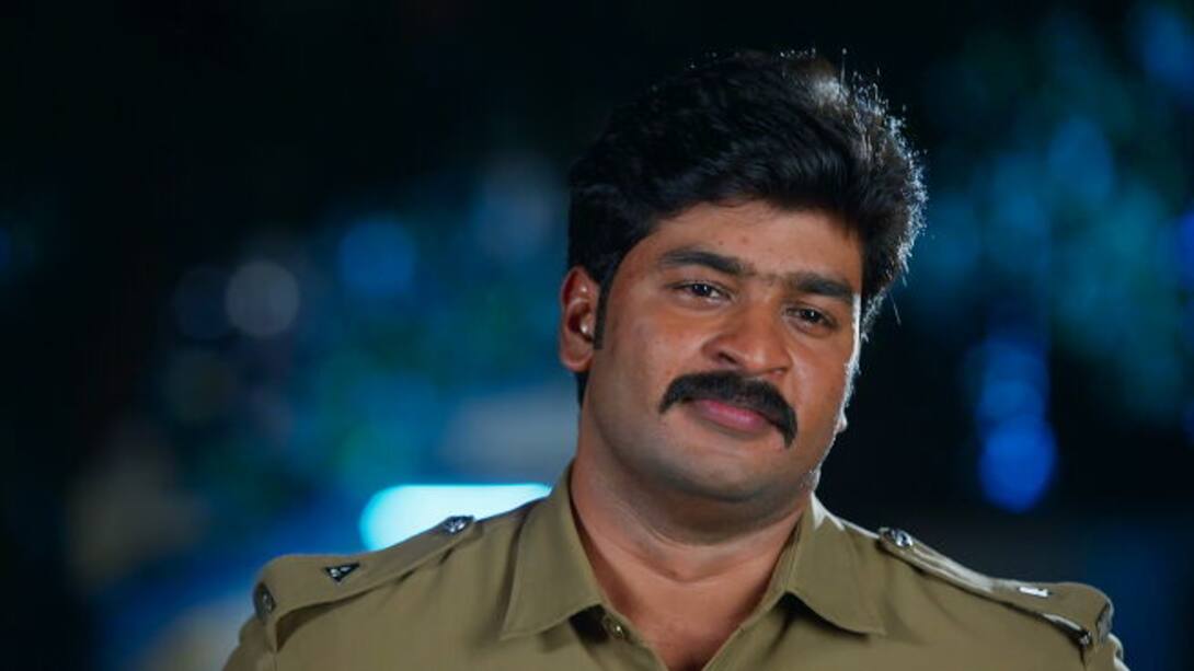 Watch Kanda Naal Mudhal Uravugalin Kadhai Season 1 Episode 111 A