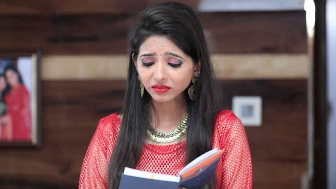Medha reads Shravya's diary