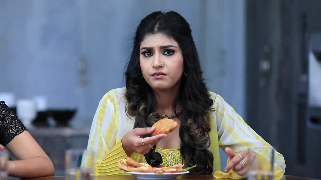 Amrapali has her first burger