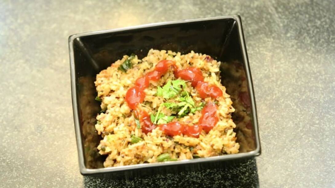 Shaon prepares Paneer Poha