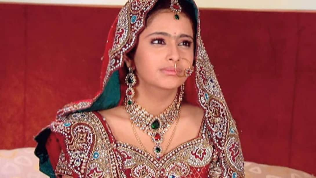 Doli Disguises As Simar