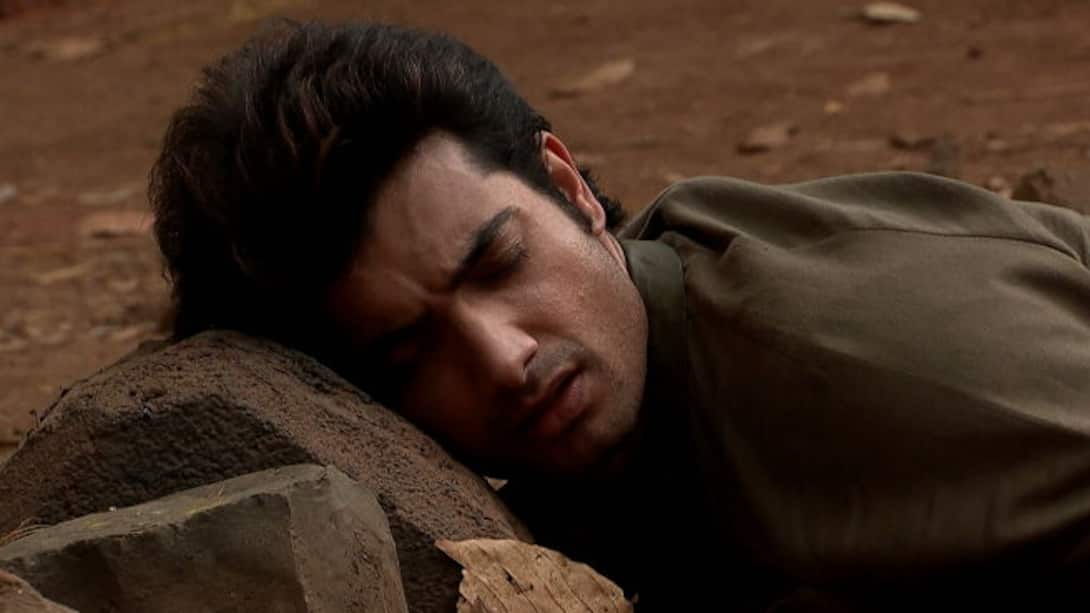 Rishi gets in an accident!