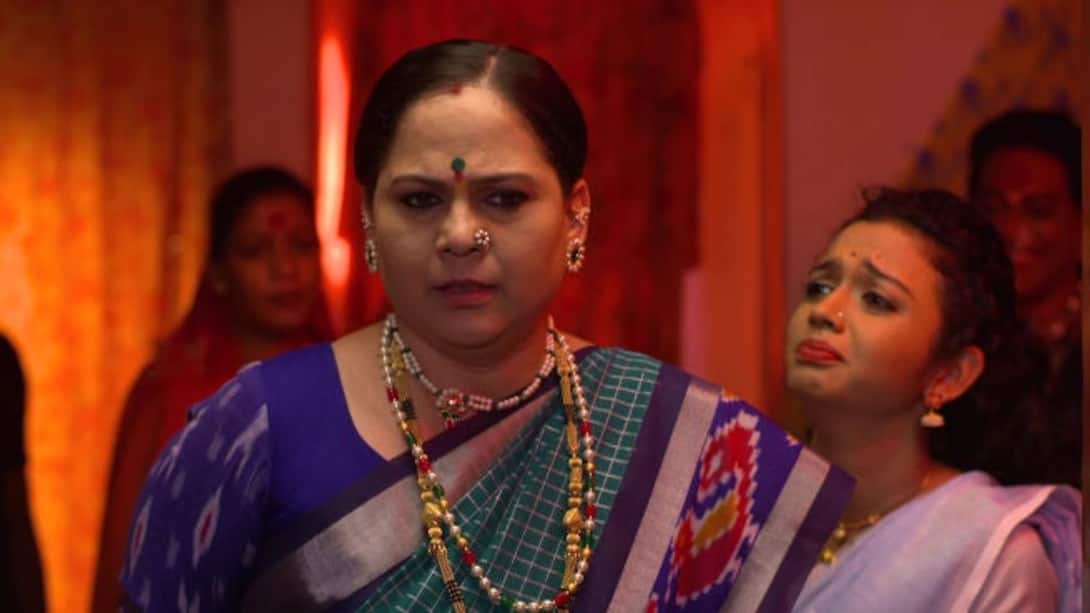 Manorama betrays Durga