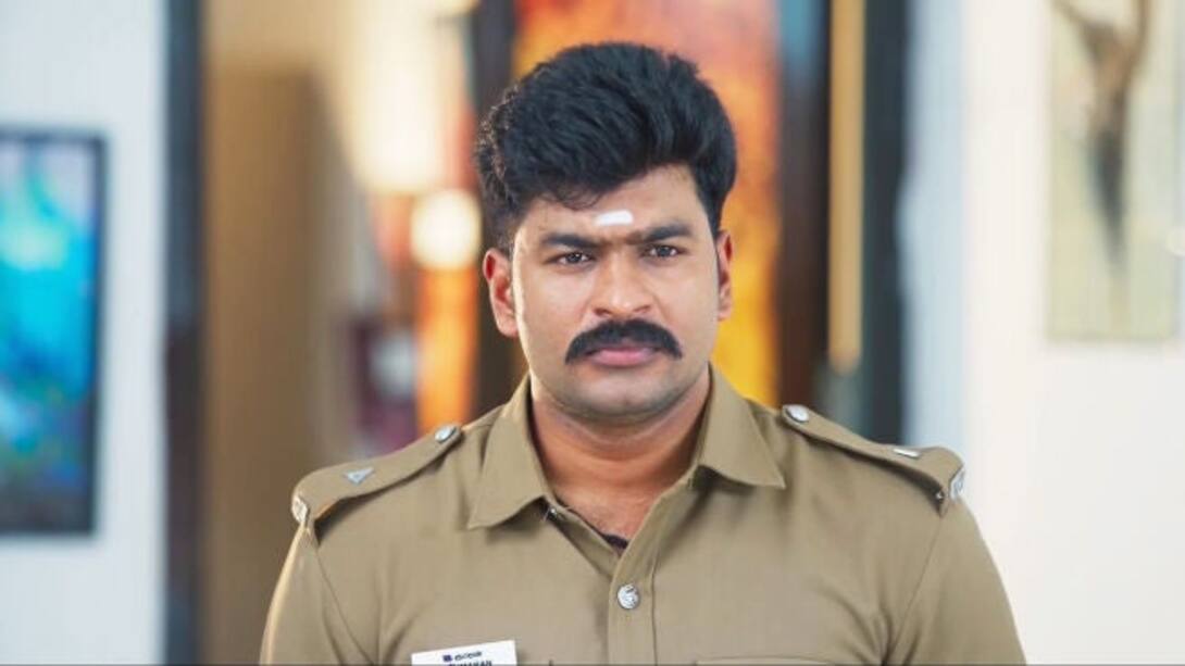 Watch Kumaran Gets Confused Video Online(HD) On JioCinema